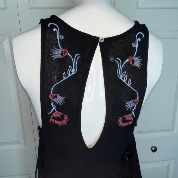 FREE PEOPLE Intimately Adelaide Boho Embroidered Dress GC! - Picture 6 of 10